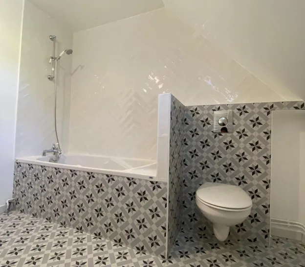 Conception de salle de bain personnalisée Montfort l’Amaury, proche de Trappes, Yvelines (78) - Ile de France par l'entreprise du Bâtiment Mimmo